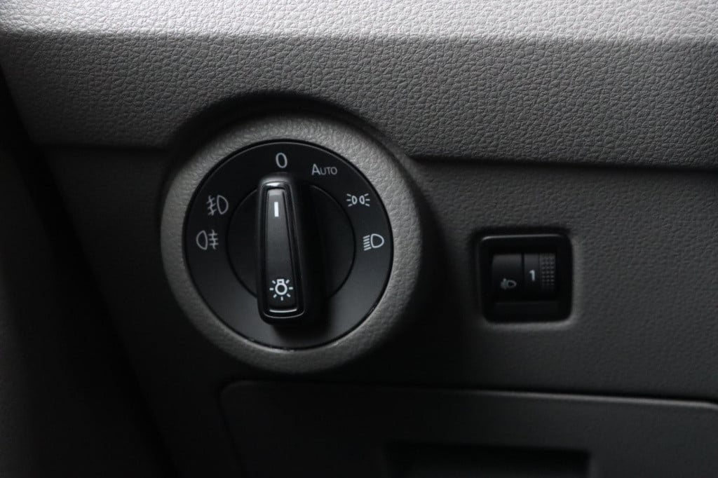 Volkswagen Transporter 2.0 tdi l2h1 28 comfortline 110pk
