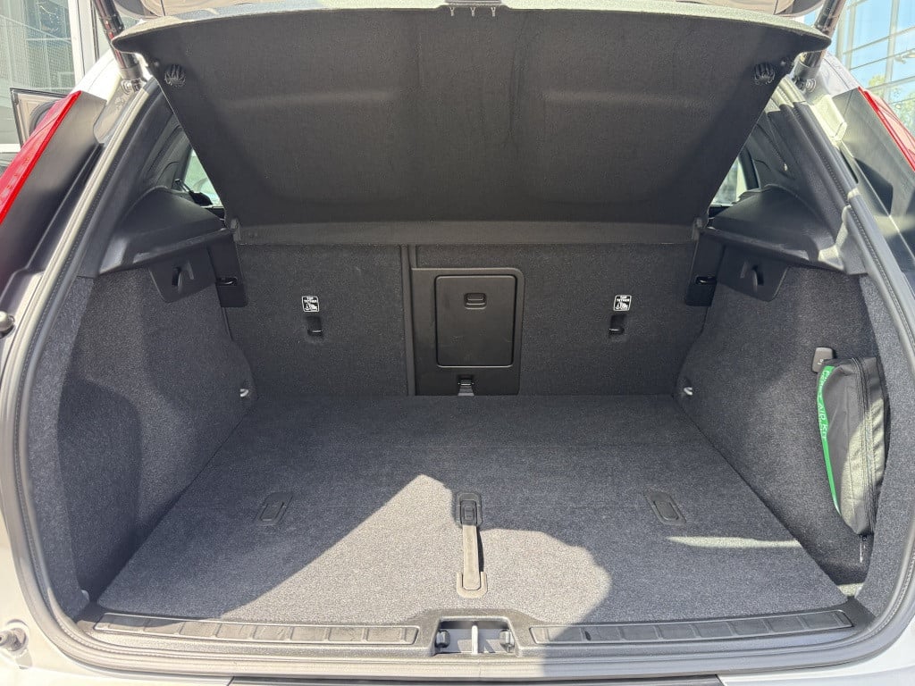 Volvo XC40 2.0 b4 plus dark