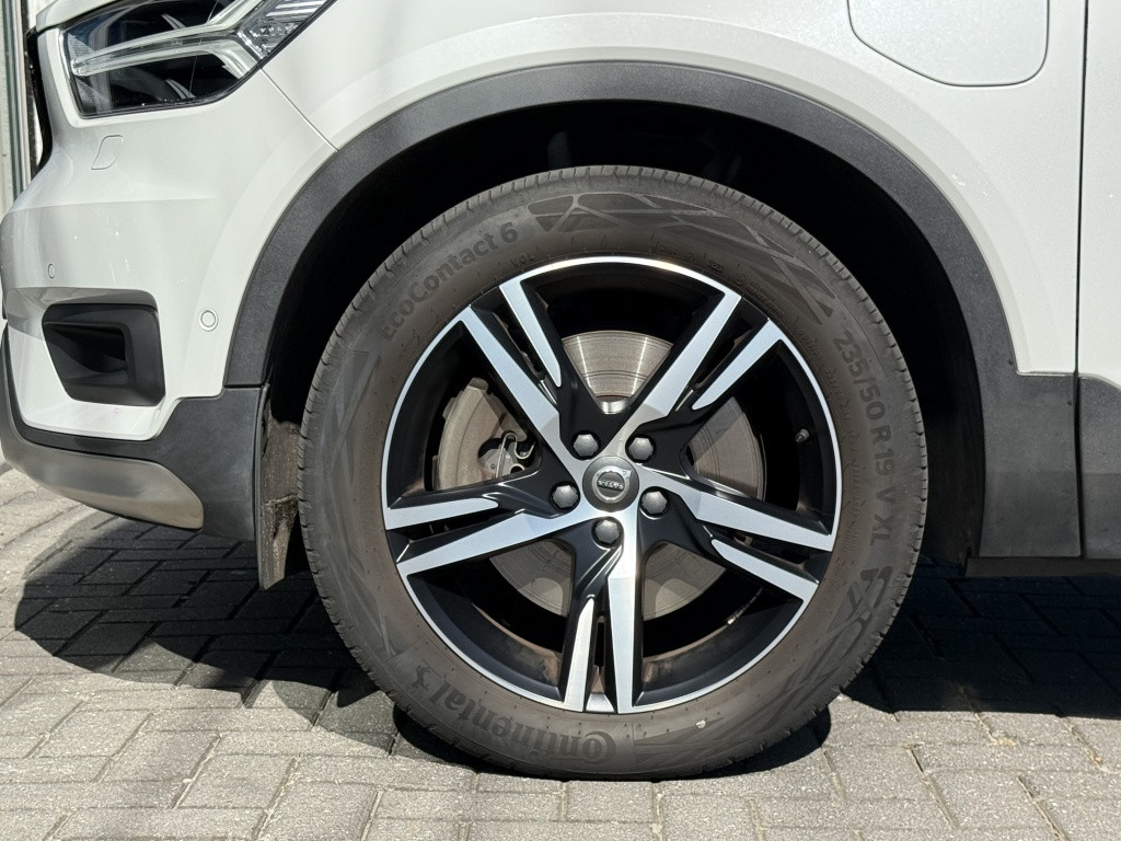 Volvo XC40 t5 262pk recharge| full options ! trekhaak