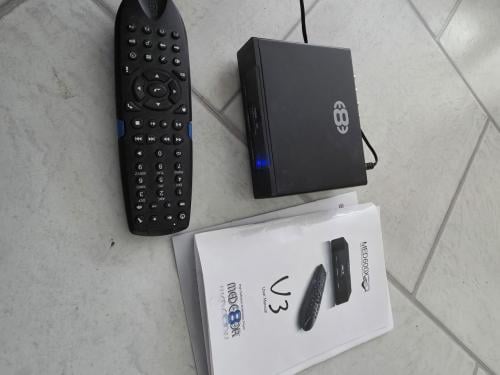 Te koop multimedia player  med400x2