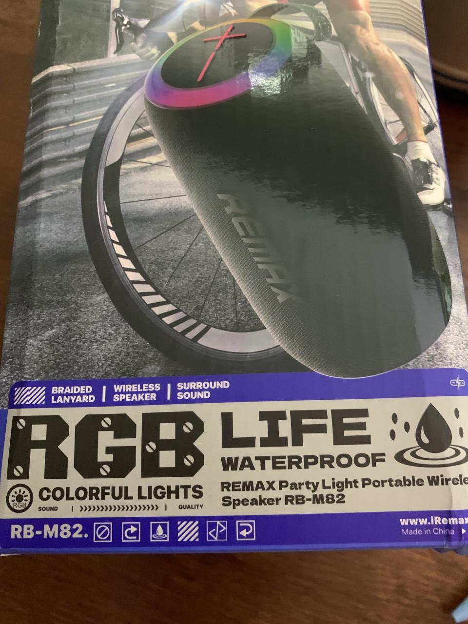 Remax PartyLight draadloze speaker - Nieuw