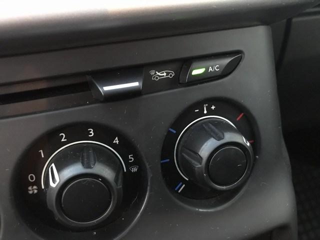 Citroen C3 1.4 panoramische voorruit | airco | cruise | parkeersensoren etc