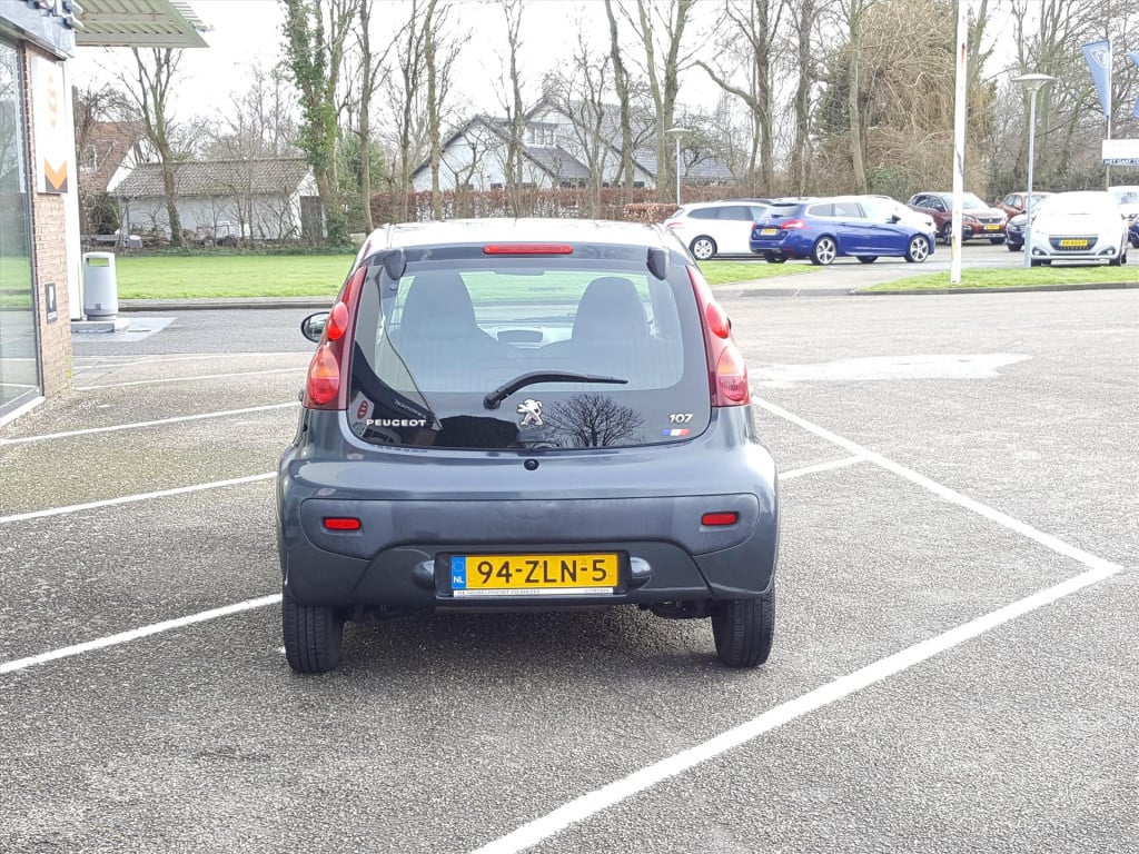 Peugeot 107 1.0 68pk 5d active airco | elektrische ramen | centrale vergren