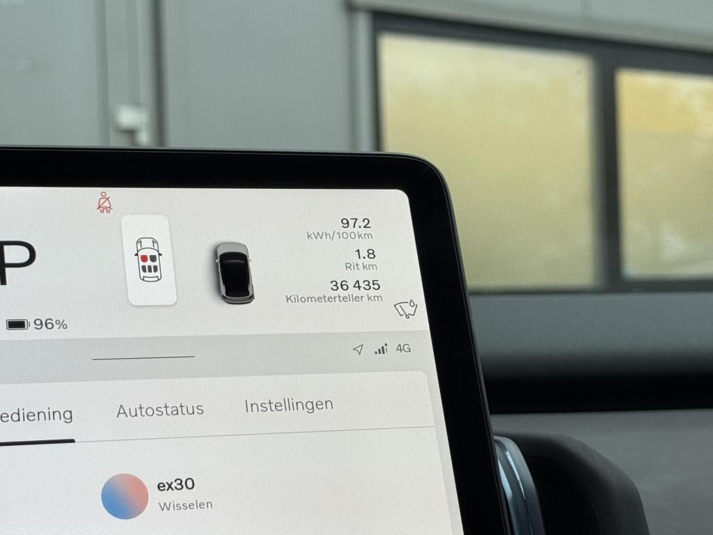 Volvo Ex30 single motor extended range plus 69 kwh soh 98%, nl-auto np. €45