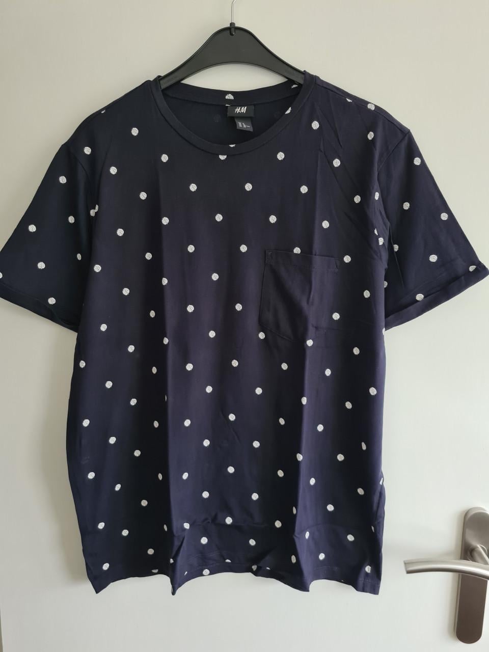 Donkerblauw met wit bedrukt T-shirt van H&M  Maat XL