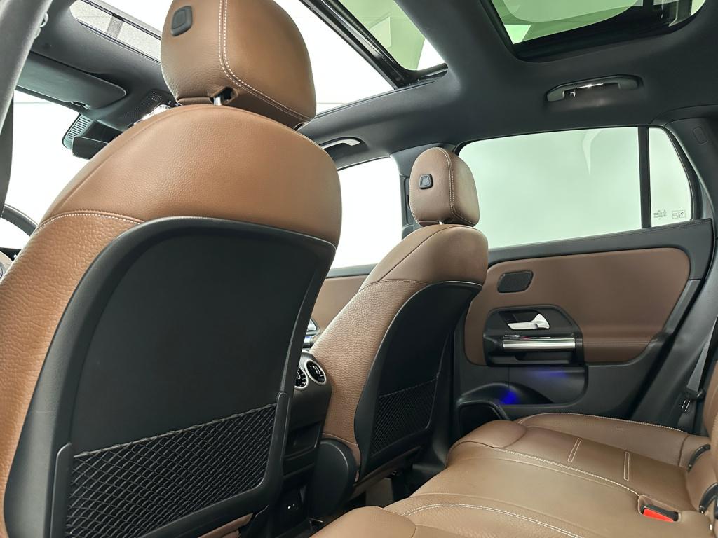 Mercedes-Benz Gla-klasse 200 amg premium plus | 20'' multispaak | panoramad