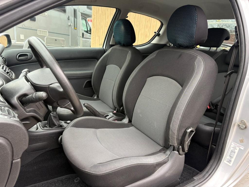 Peugeot 206 1.4 forever