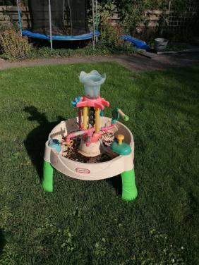 Waterspeeltafel