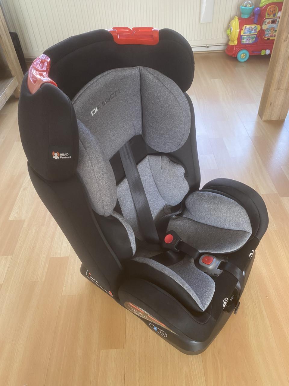 Autostoel zitstand/ligstand met isofix