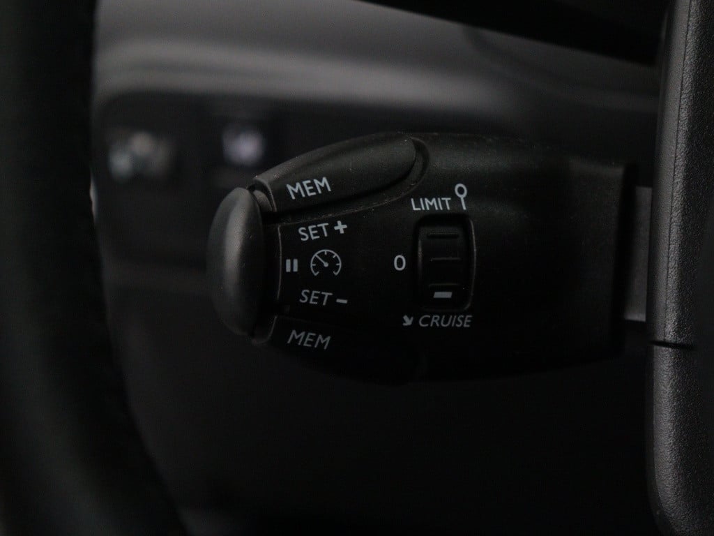 Citroen C3 110 pk automaat shine | rijklaar | navigatie | parkeersensoren |