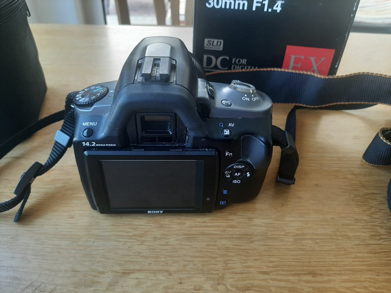 Sony a380