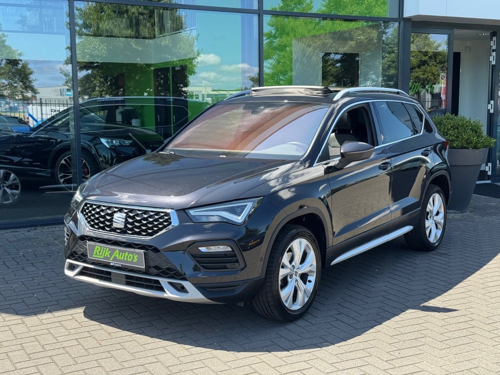 Seat Ateca 1.5 tsi xperience * panoramadak * trekhaak * keyless * virtual c