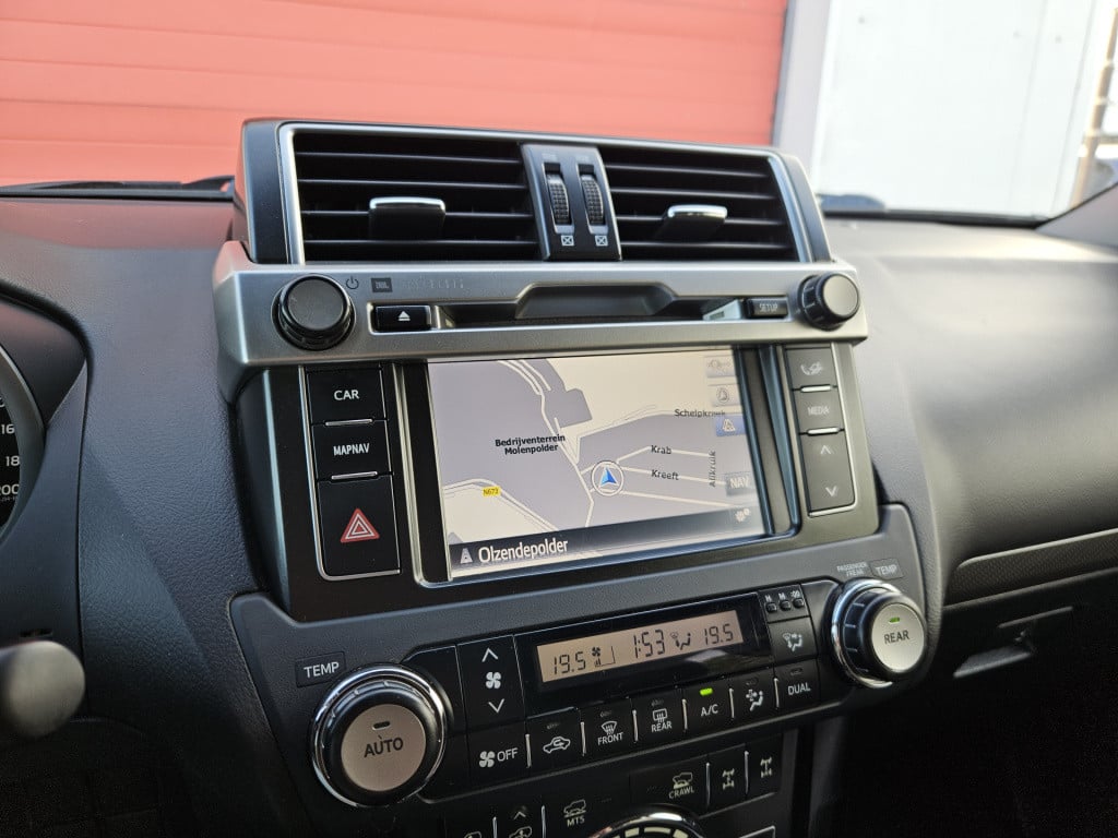 Toyota Land Cruiser 3.0 d-4d-f lx | super bijtelling! | grijs kenteken