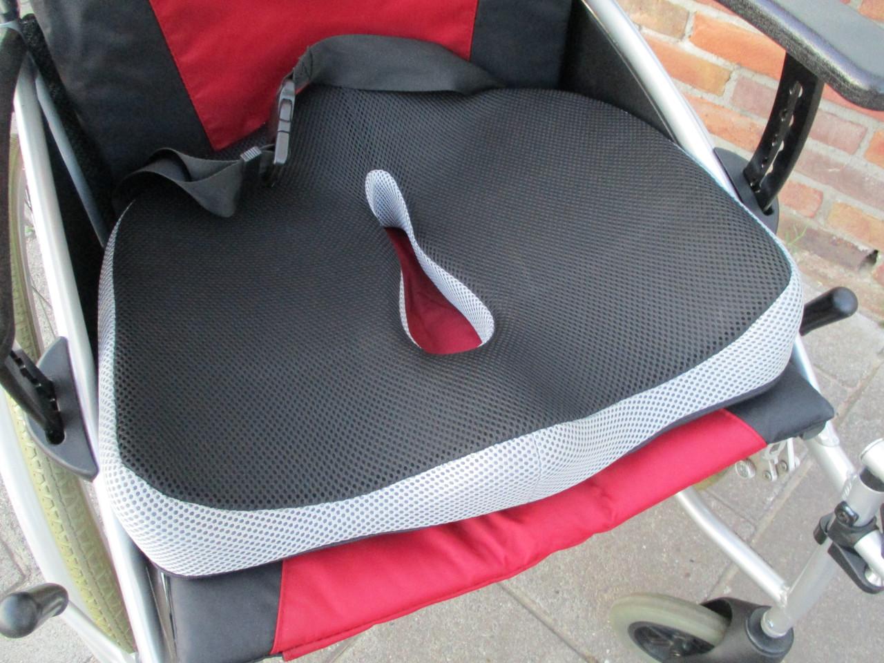 ULTRA lichtgewicht rolstoel met kussen (slechts 11,7 kg)