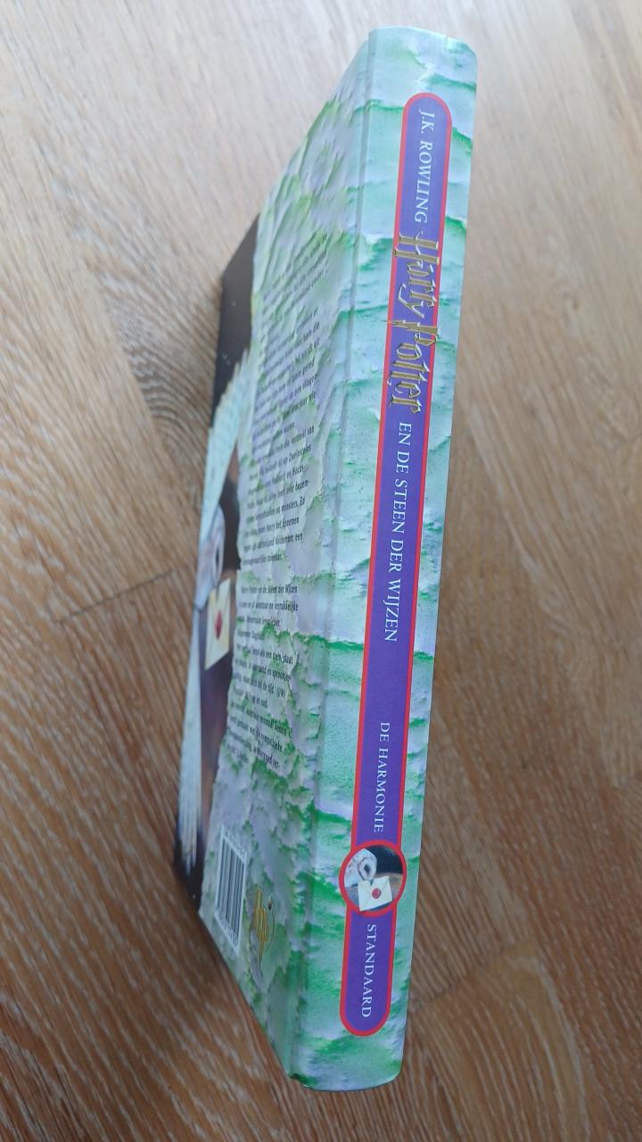 Harry Potter en de Steen der Wijzen (hardcover)