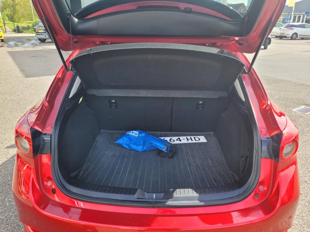 Mazda 3 2.0 skyactiv-g 120 skylease