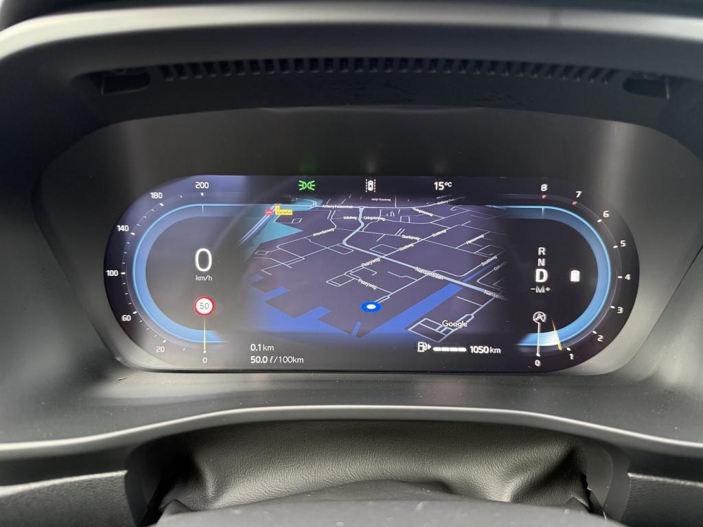 Volvo XC40 b4 197pk plus dark |adap.cruise| trekhaak | camera| elektrische