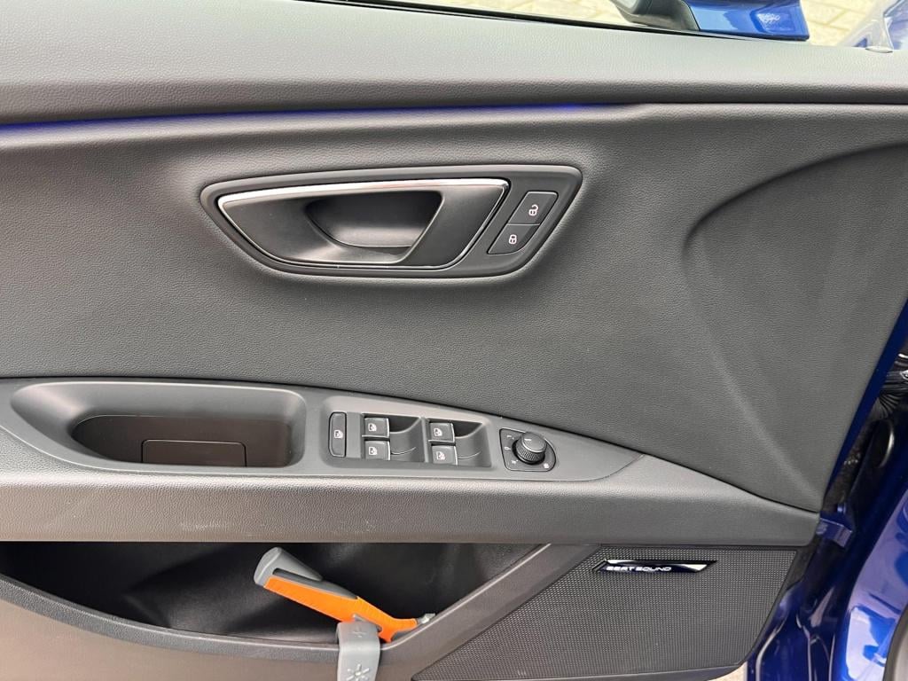 Seat Leon st 1.4 ecotsi fr, schuif/kanteldak, camera, alcantara, trekhaak e