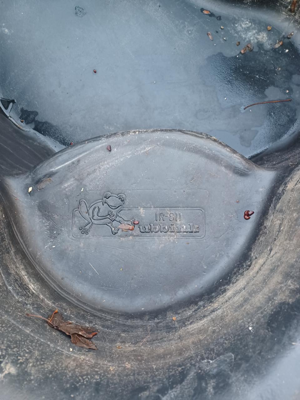 Vijver voorgevormd van Ubbink.