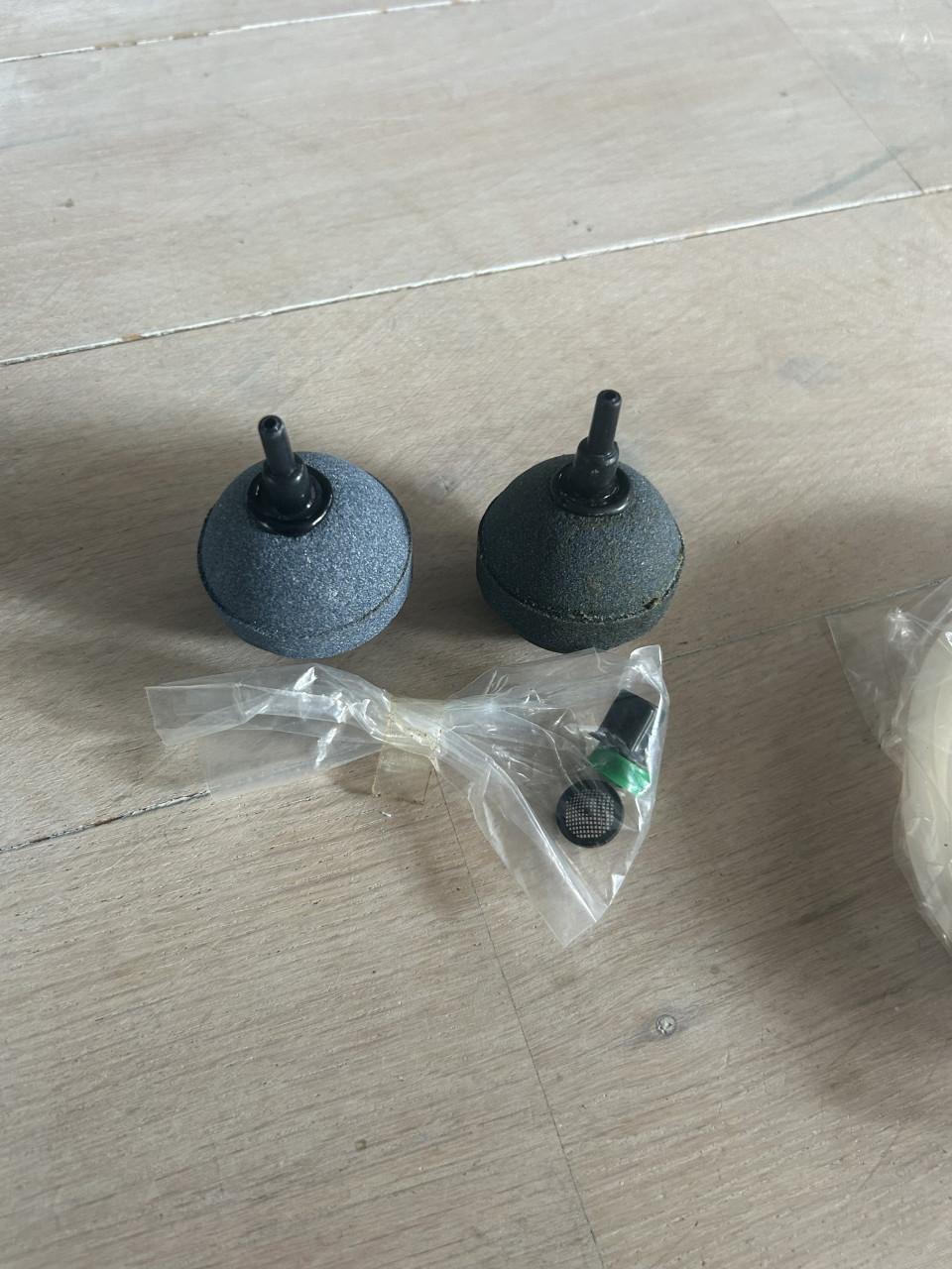 Te koop nieuw in doos oase lucht pomp aqua oxy 500