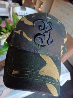 Te koop pet Rock Rebel nieuw