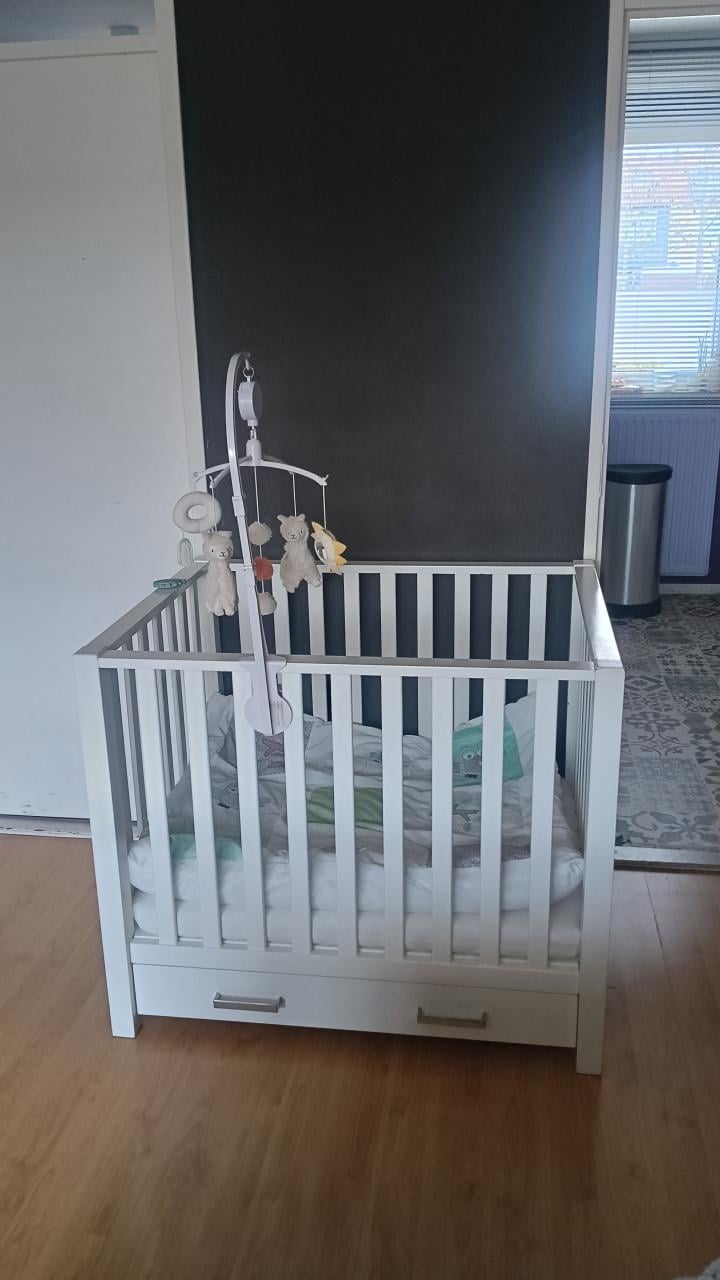 Witte nette box 80 x 100 cm