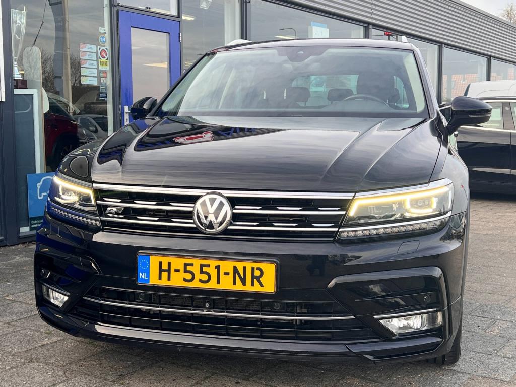Volkswagen Tiguan 2.0 tsi 4motion r-line highline, virtual cockpit, trekhaa
