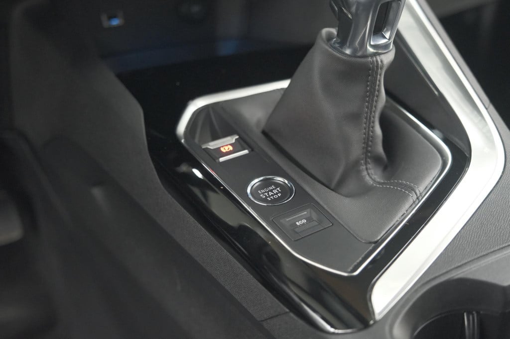 Peugeot 3008 puretech 130 allure pack business | camera | elektrische koffe