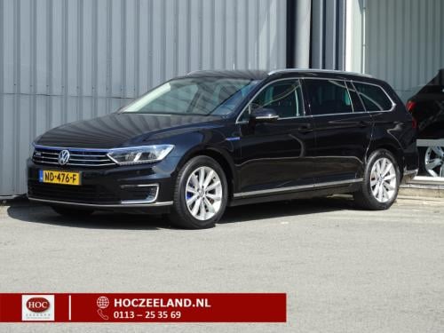 Volkswagen Passat variant 1.4 tsi gte connected series plus | pano | trekha