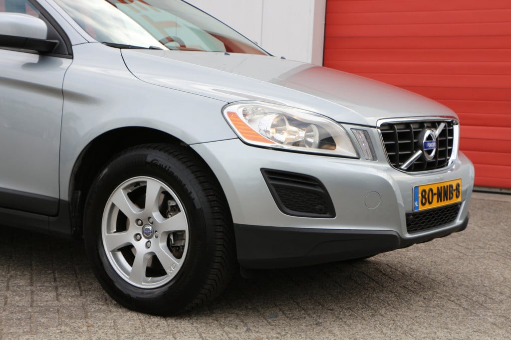 Volvo XC60 2.0t kinetic