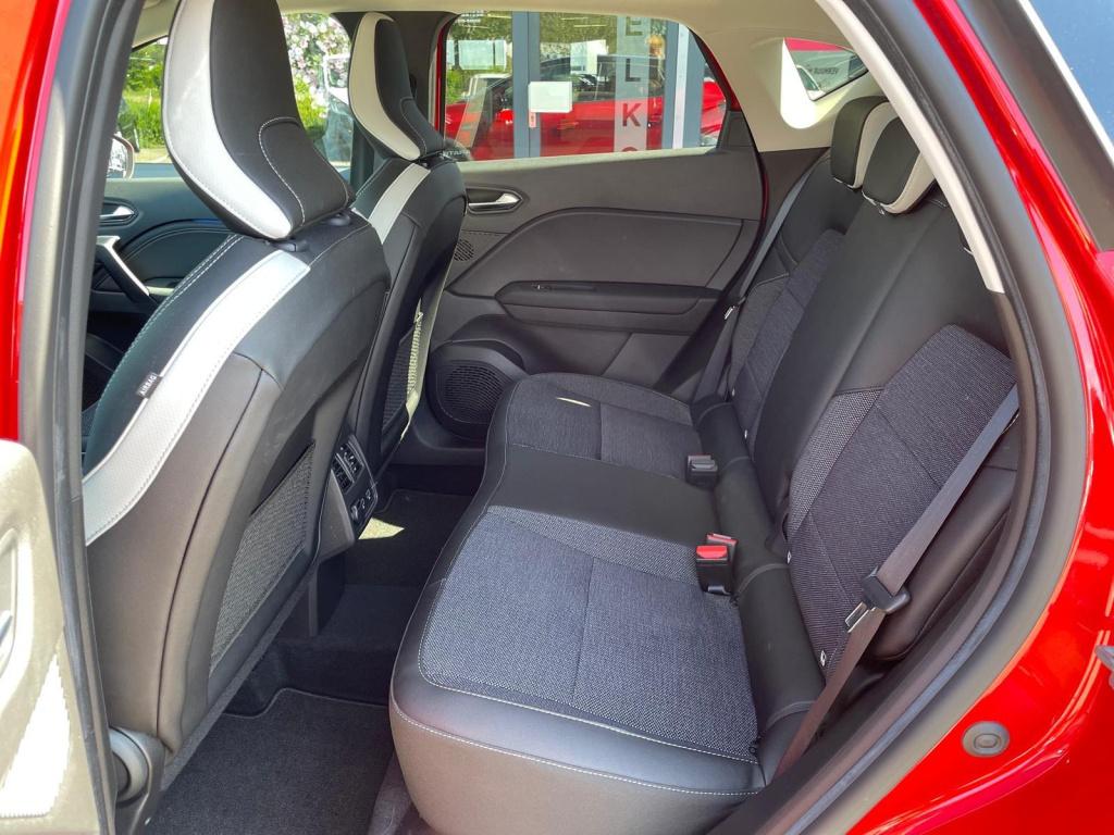 Renault Captur 1.6 e-tech full hybrid 145 techno