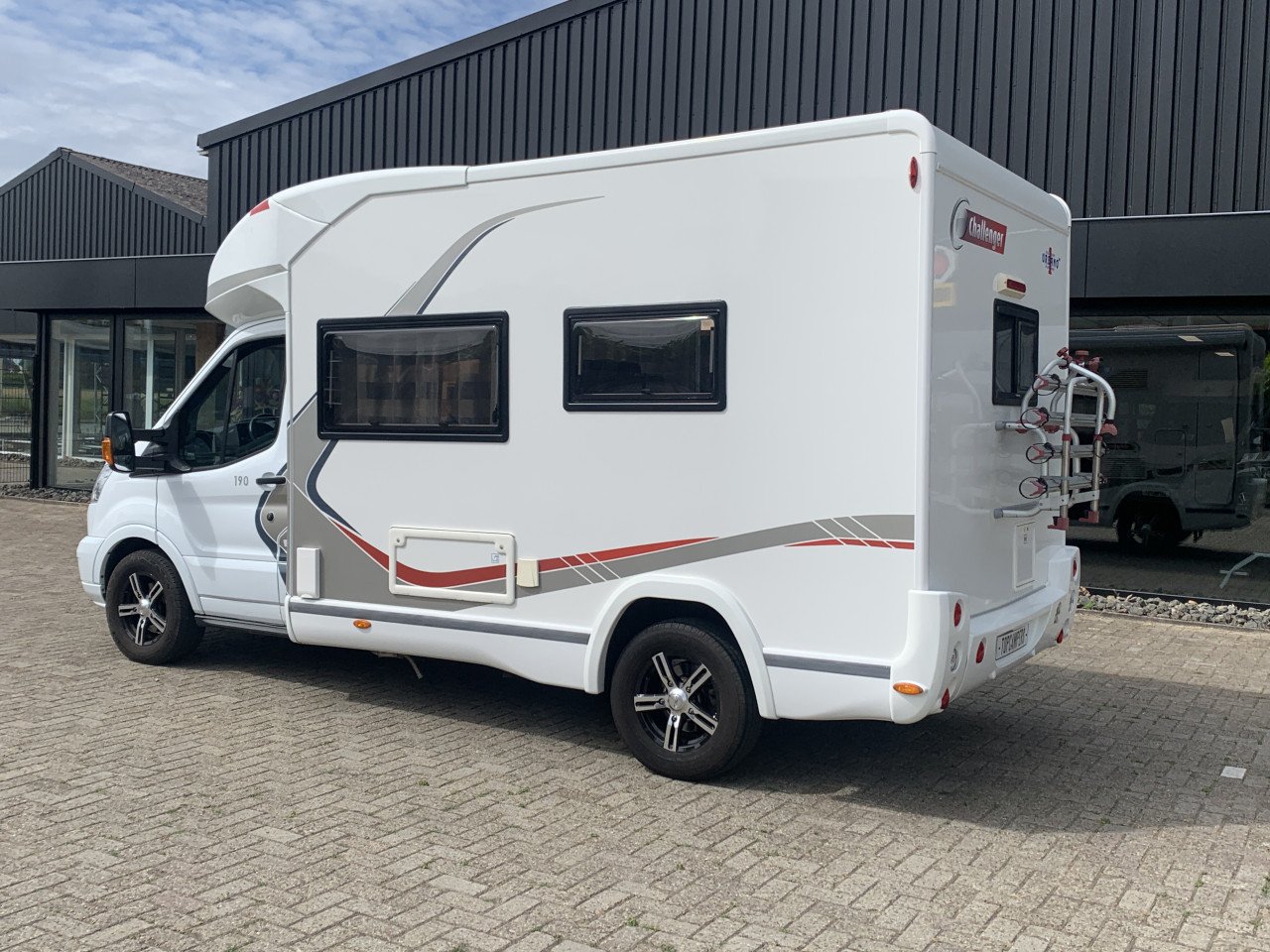 Challenger190 Genesis ( Unieke indeling , Compact ,Nieuwstaat)
