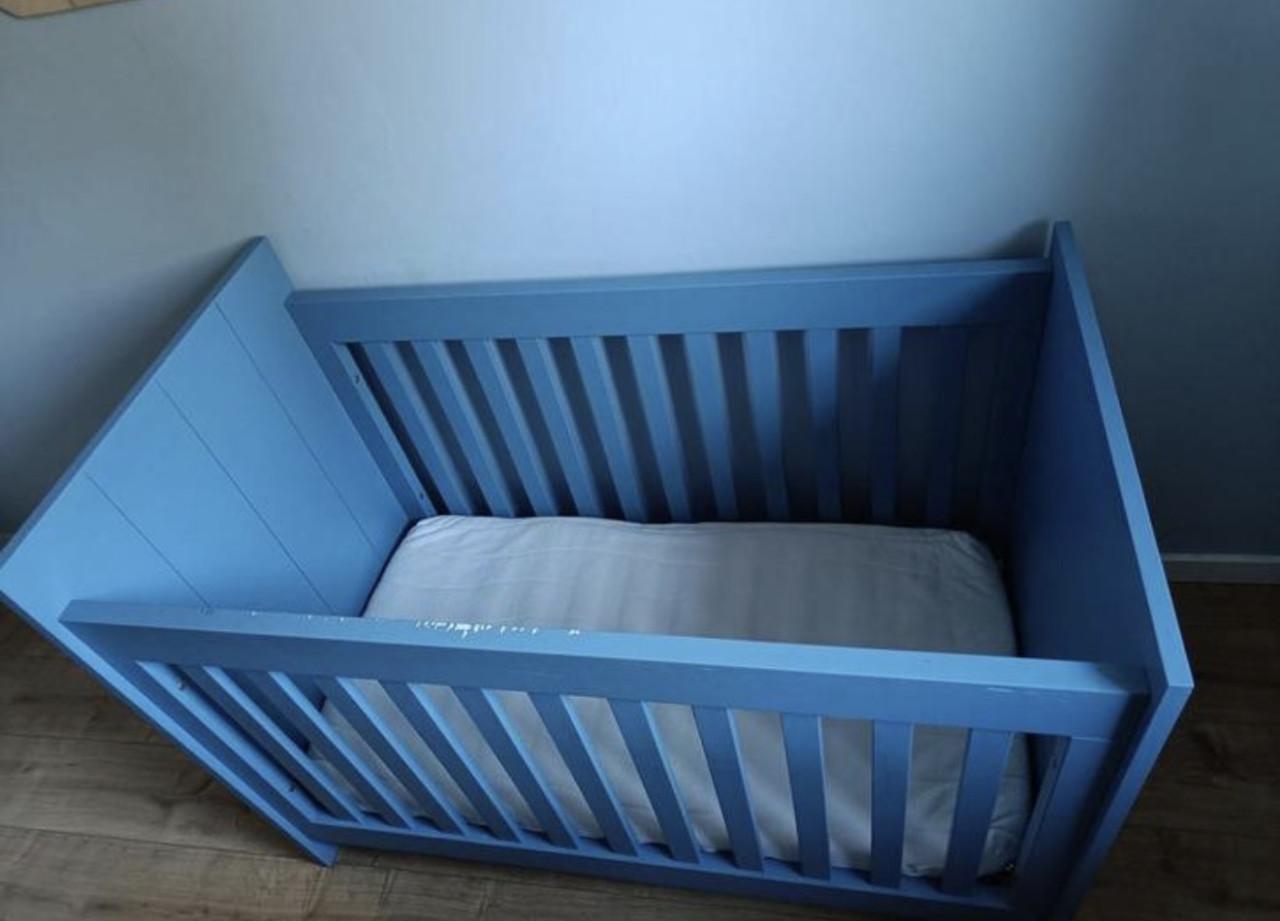 Compleet Bopita ledikant (blauw, 60x120 cm) + goed matras