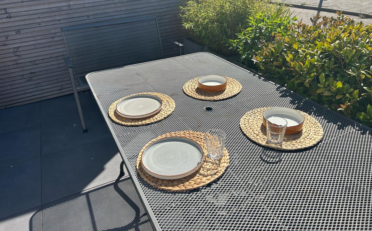 Tuintafel en stoelen
