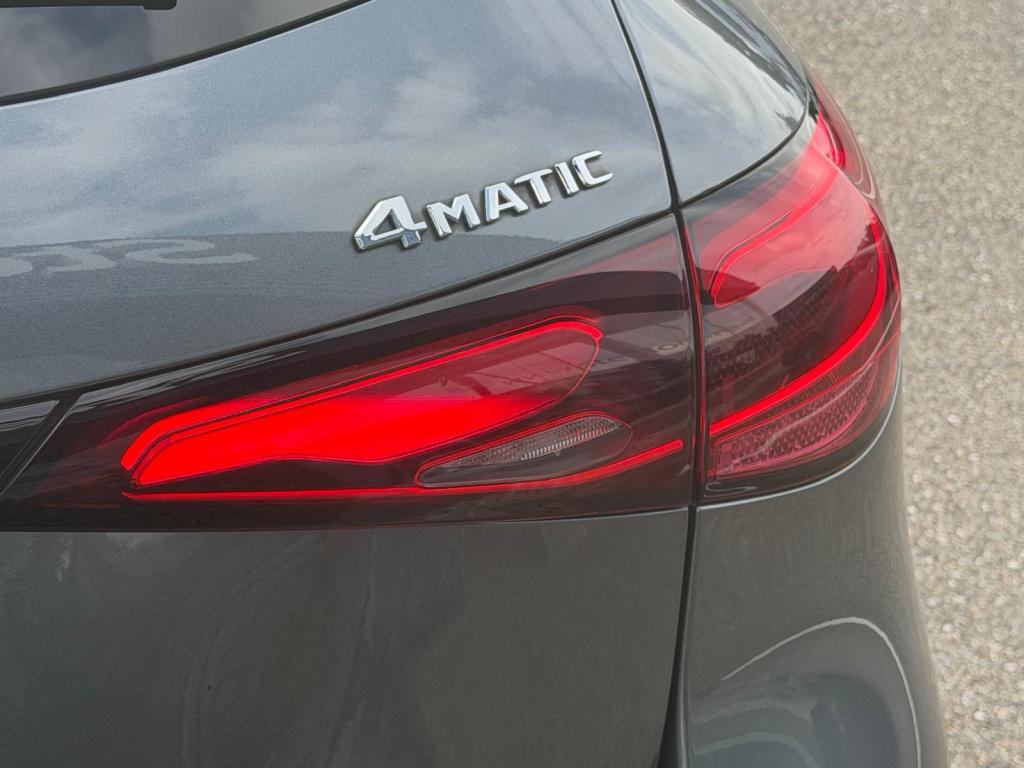 Mercedes-Benz Glc 300e 4matic business line l mbux l led l wegklapbare trek