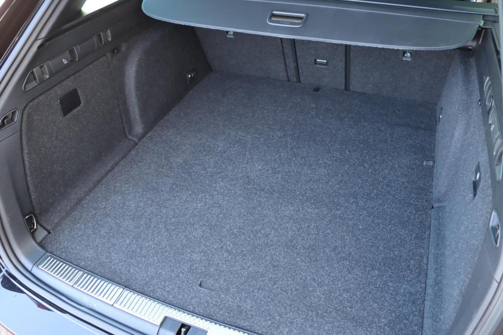 Skoda Superb combi 1.4 tsi iv sportline 217pk dsg6