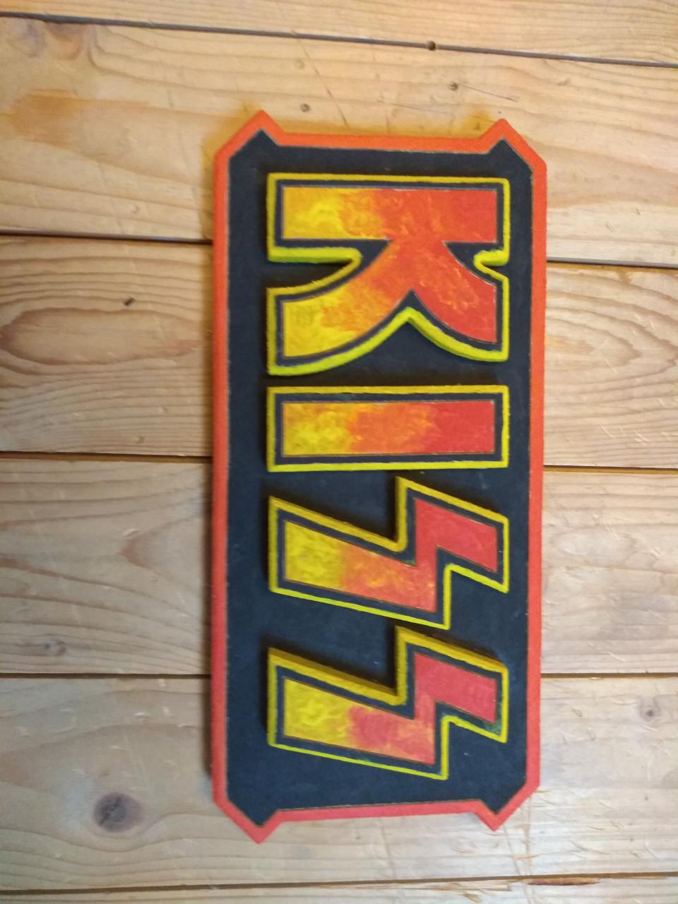 Te koop bord met tekst KISS