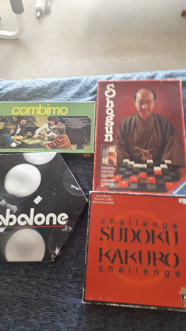 Bordspellen en spelmagazijnen