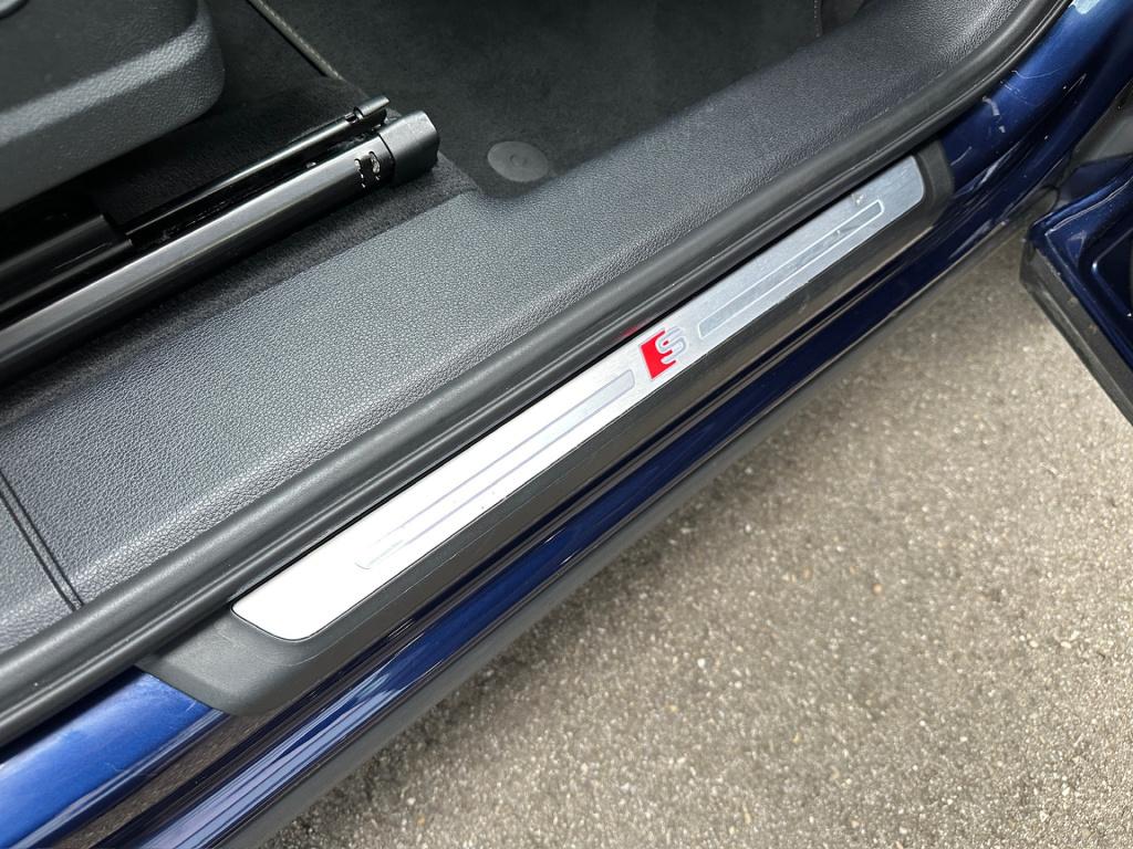 Audi Q3 sportback 45 tfsi e s-line | camera | black optiek | dode hoek | ke