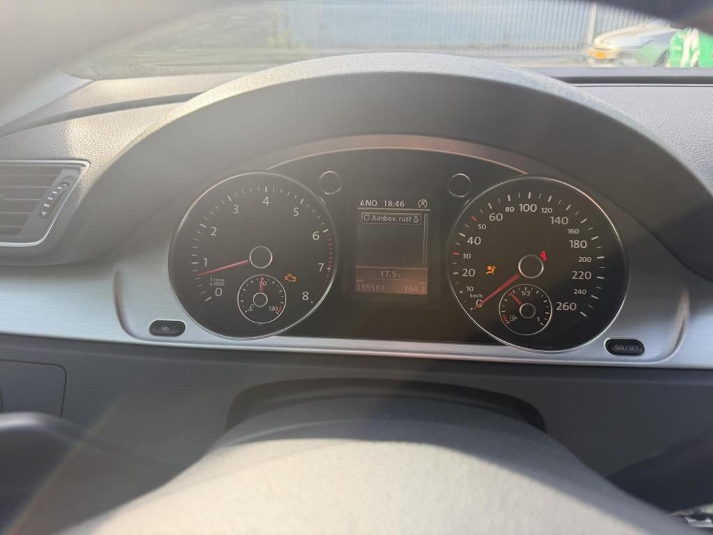 Volkswagen Passat variant 1.4 tsi highline dsg leder no power