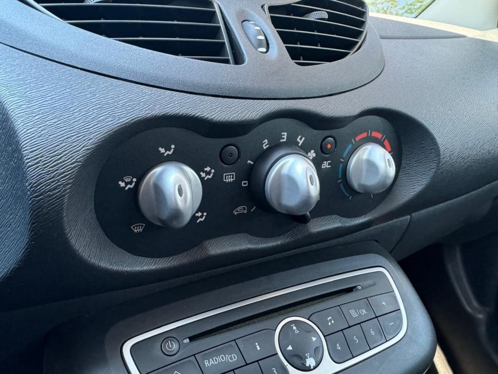 Renault Twingo 1.2-16v collection eerste eigenaar