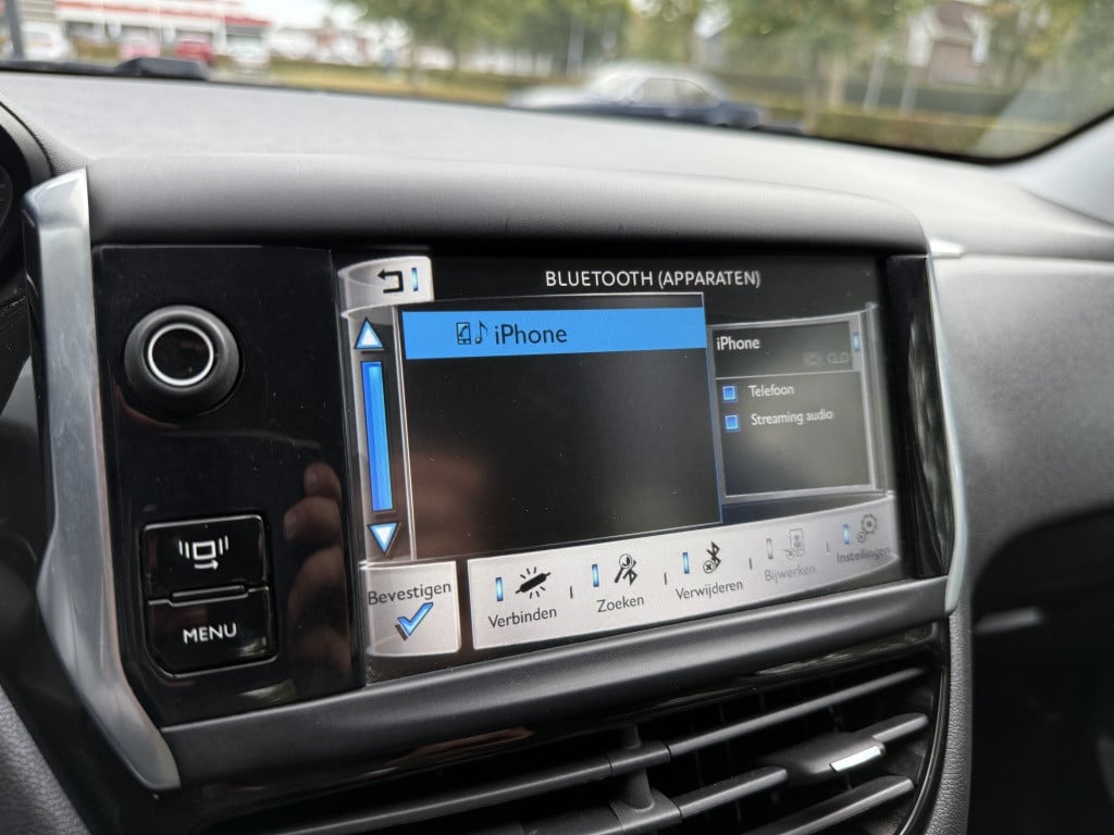 Peugeot 208 1.2 puretech active