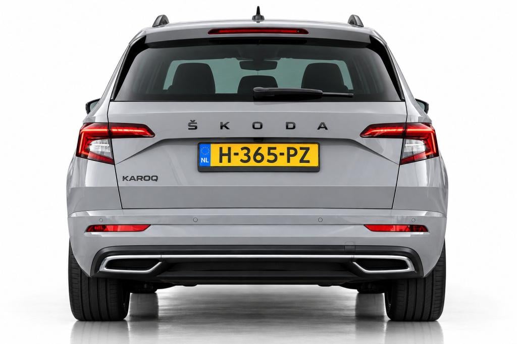 Skoda Karoq 1.5 tsi act sportline | nap | camera | stoelverwarming | apple 
