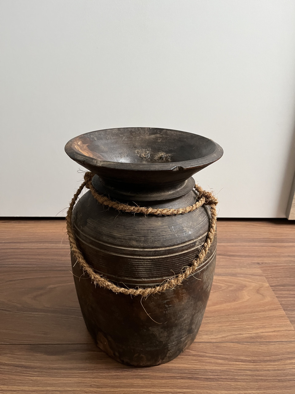 Nepalese pot nr. 2