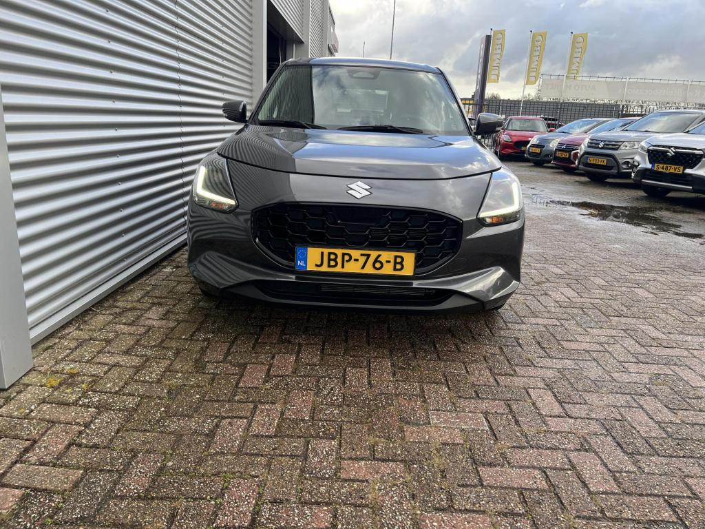 Suzuki Swift 1.2 style smart hybrid
