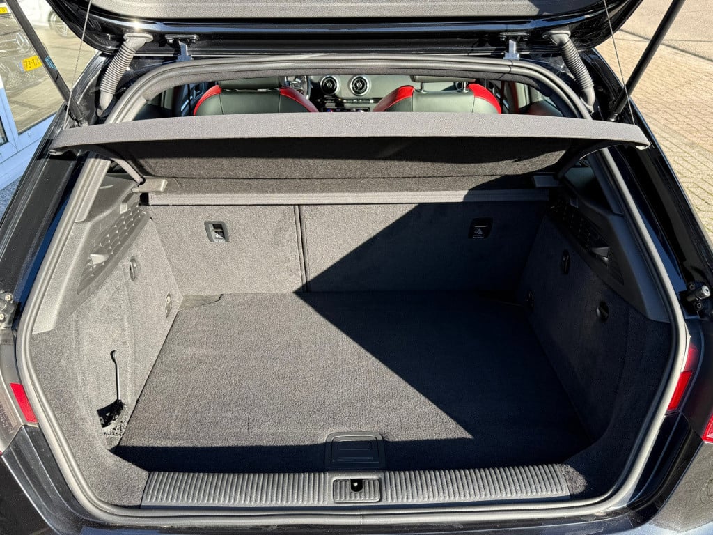 Audi A3 sportback 2.0 tfsi s3 quattro pro line plus