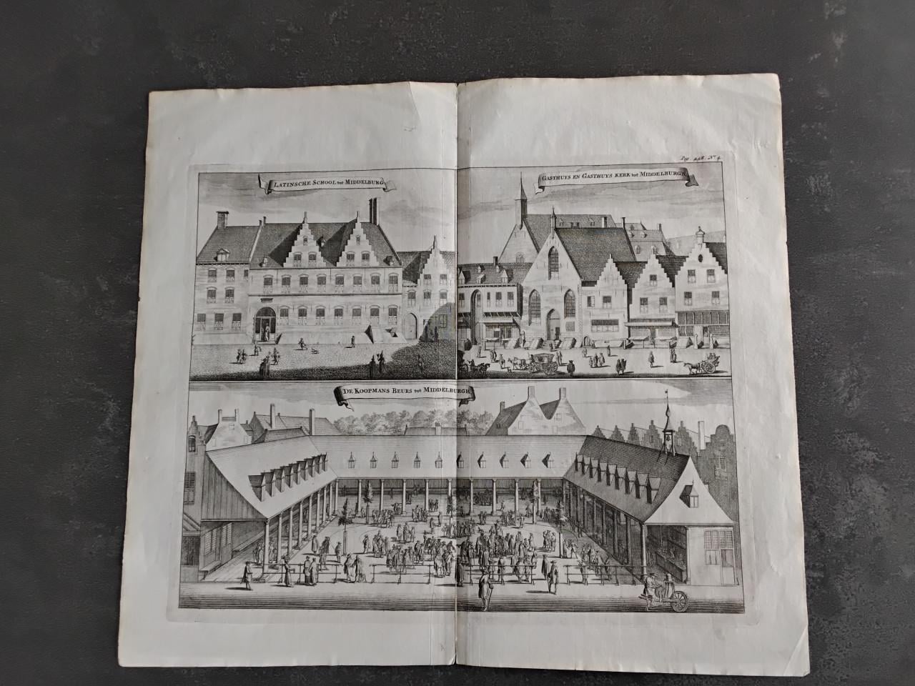 Gravure Middelburg o.a Koopmansbeurs Gasthuys ca jr 1700