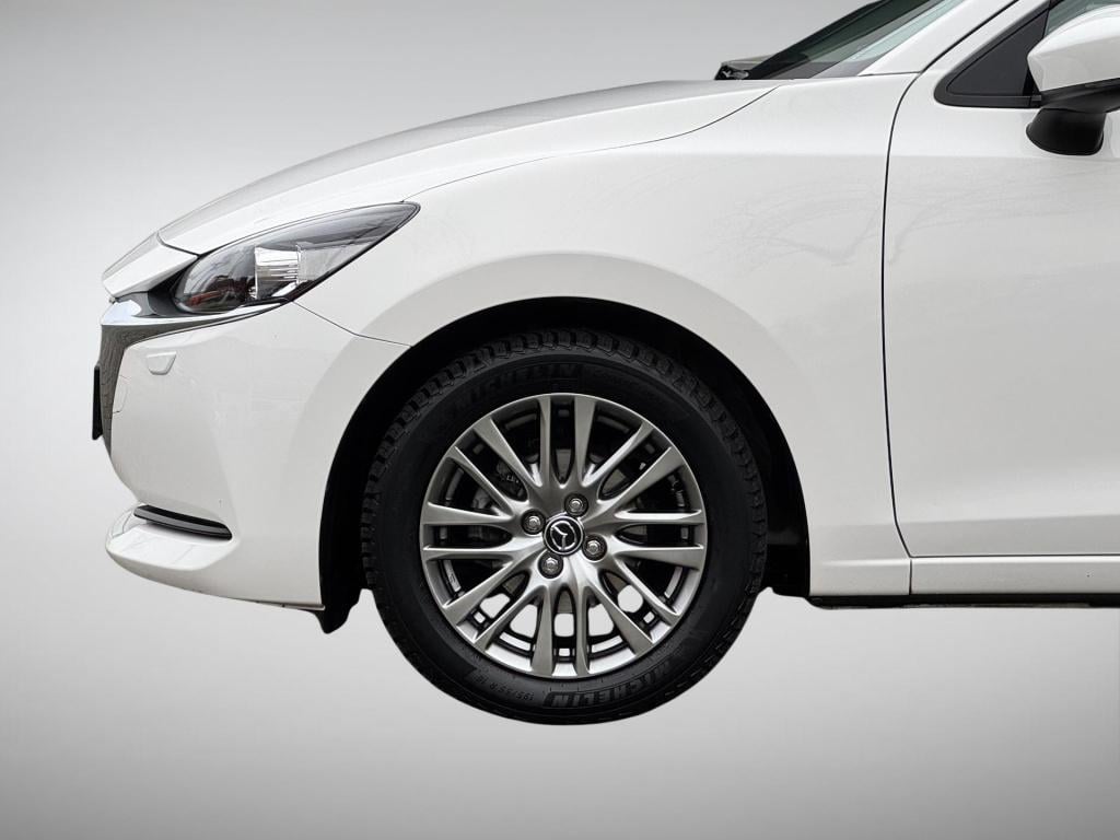 Mazda 2 1.5 skyactiv-g style selected nl-auto, allseason banden!