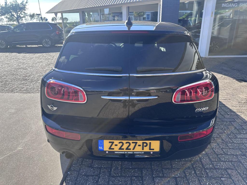 Mini Clubman 1.5 cooper chili serious business