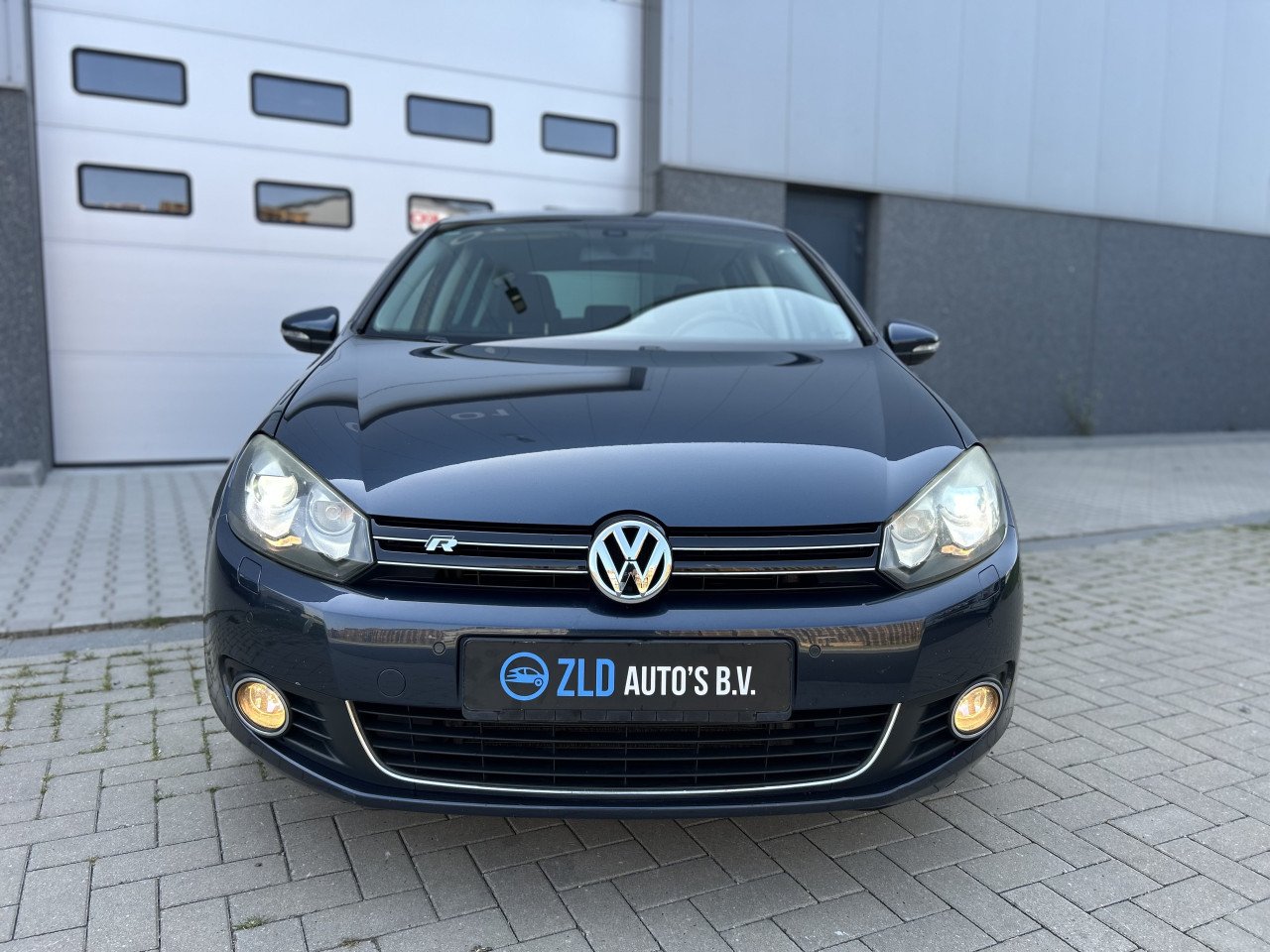 Volkswagen Golf 1.4 TSI R-LINE/XENON/CARPLAY/APK/CRUISE CONT